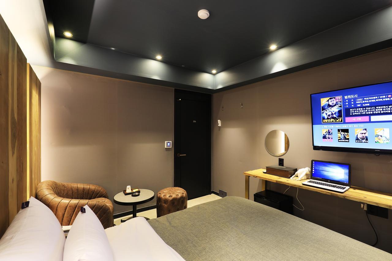 Rainbow Hotel Yongsan Seoul Exterior photo