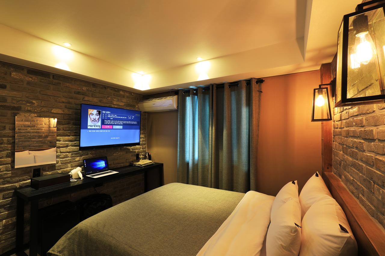 Rainbow Hotel Yongsan Seoul Exterior photo