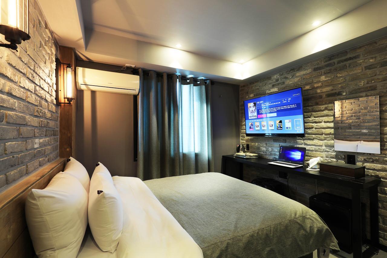 Rainbow Hotel Yongsan Seoul Exterior photo