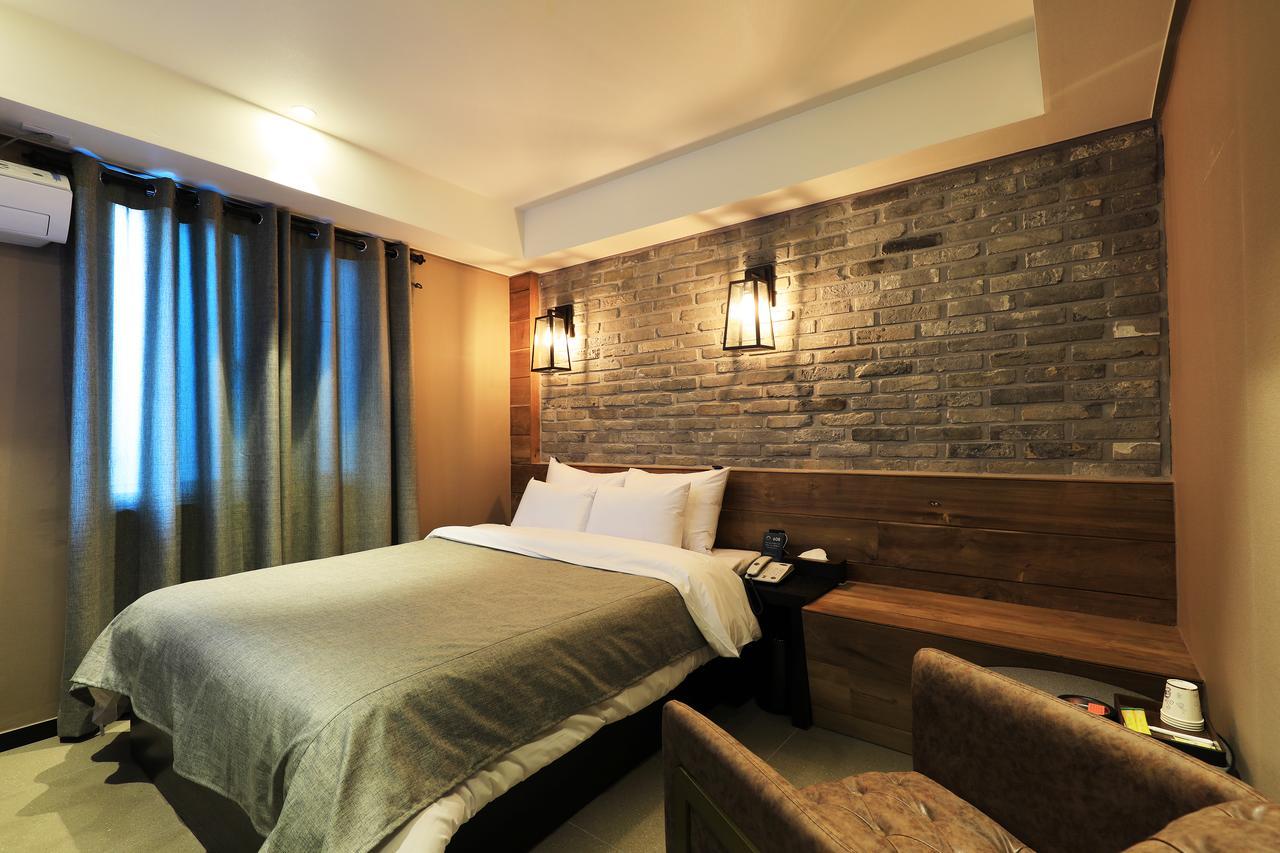 Rainbow Hotel Yongsan Seoul Exterior photo