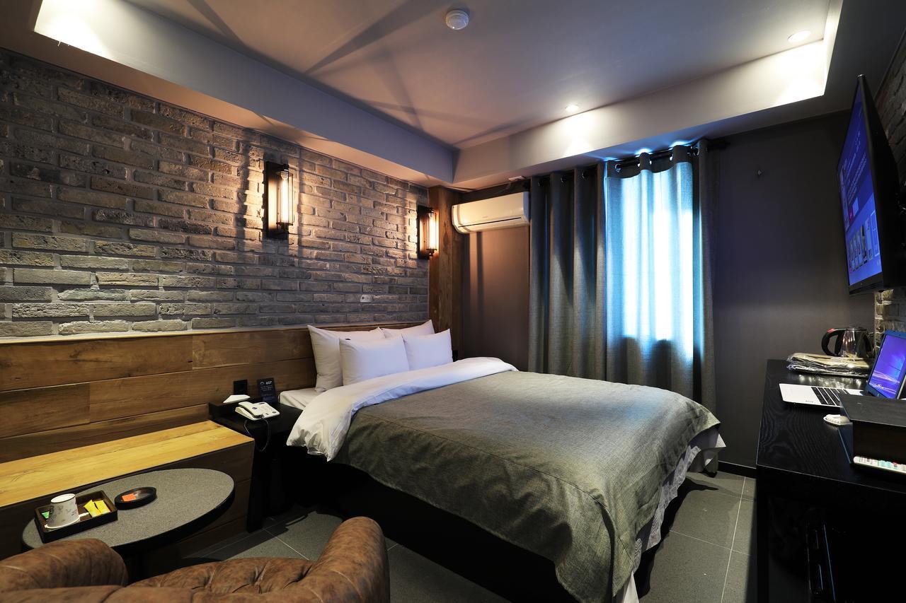 Rainbow Hotel Yongsan Seoul Exterior photo