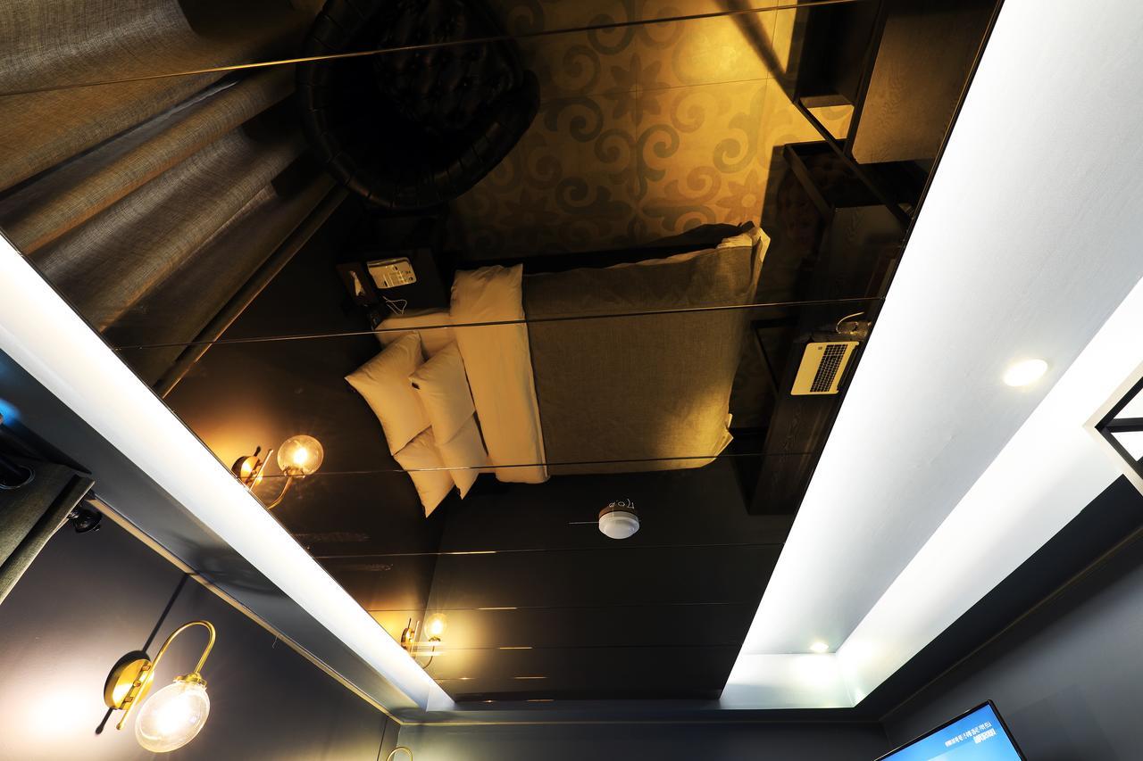 Rainbow Hotel Yongsan Seoul Exterior photo