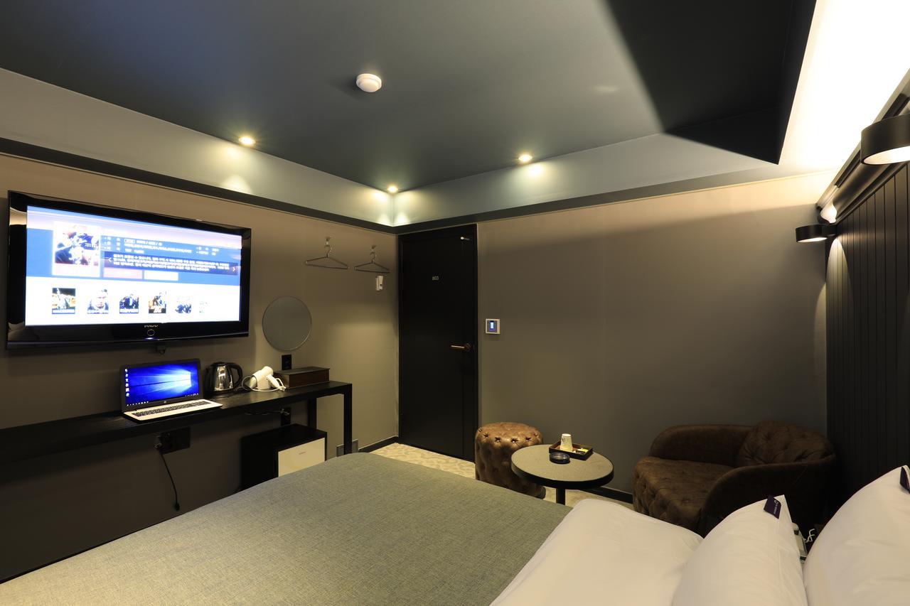 Rainbow Hotel Yongsan Seoul Exterior photo