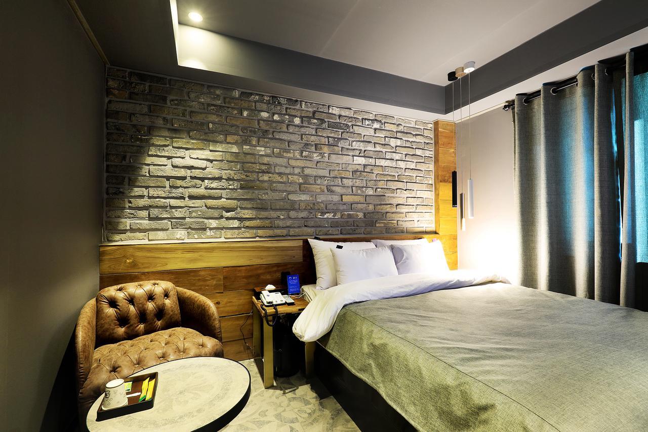 Rainbow Hotel Yongsan Seoul Exterior photo