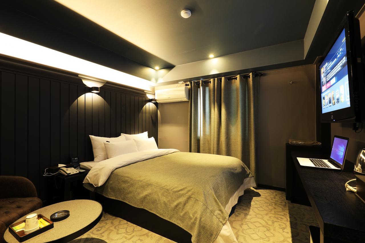 Rainbow Hotel Yongsan Seoul Exterior photo