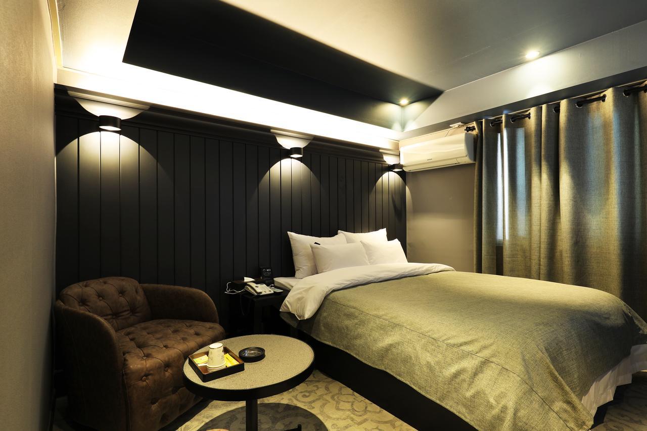 Rainbow Hotel Yongsan Seoul Exterior photo